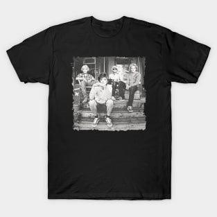 BEST FRIENDS GOLDEN GIRLS RETRO T-Shirt